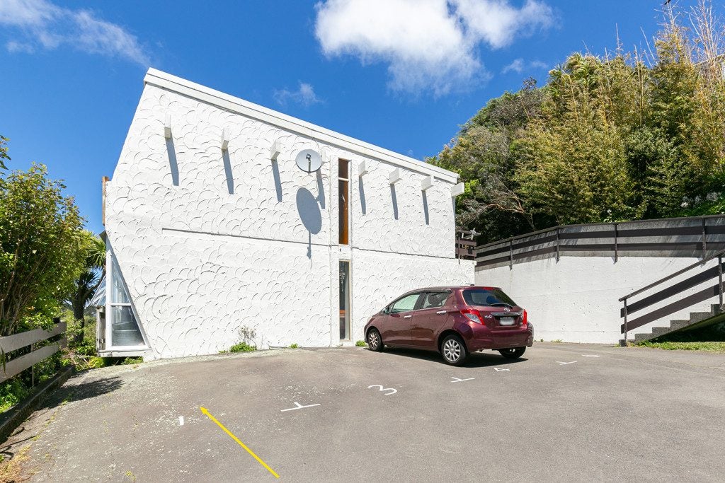 1/17 Wrights Hill Road, Karori, Wellington - Carousel 13