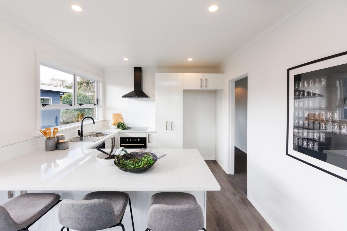 6 Cremorne Avenue, Hokowhitu, Palmerston North - Carousel 2