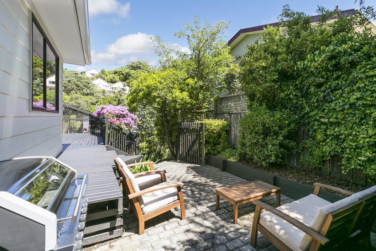 108 Awarua Street, Ngaio, Wellington - Carousel 2