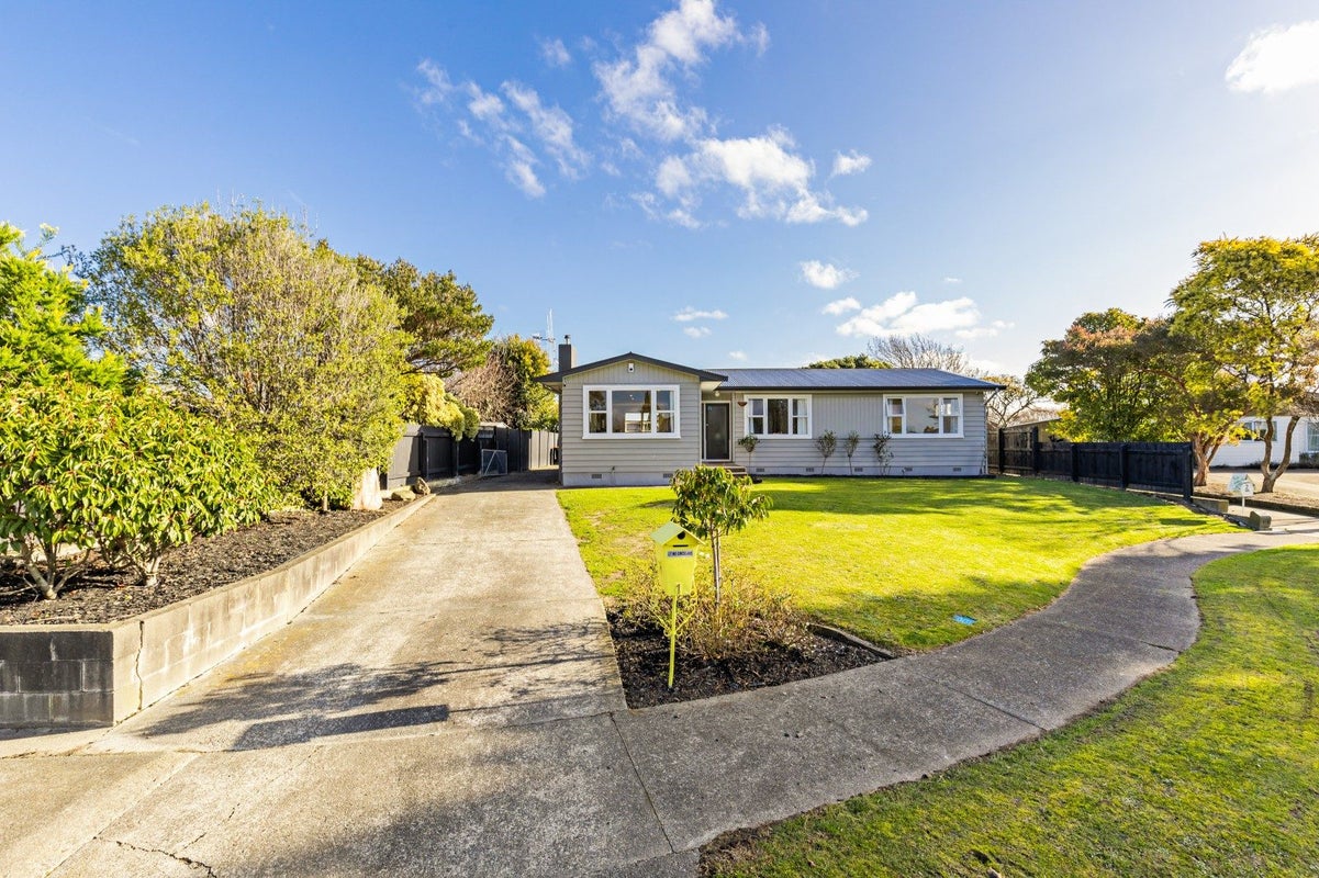 1 Alma Place, Milson, Palmerston North - Carousel 1