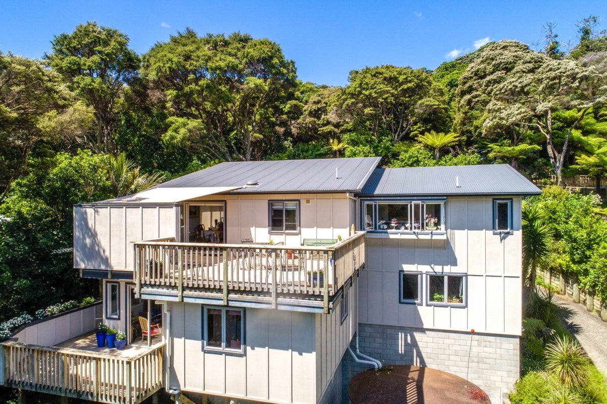 73 Victoria Road, Devonport, Auckland - Carousel 2