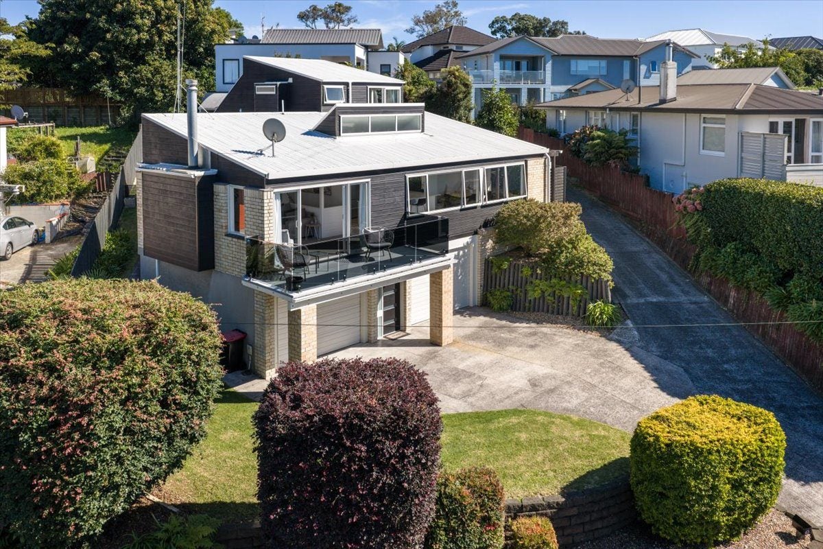 65 Hinewa Road, Otumoetai, Tauranga - Carousel 1