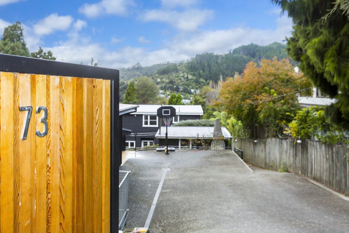 73 Wyndham Road, Pinehaven, Upper Hutt - Carousel 2