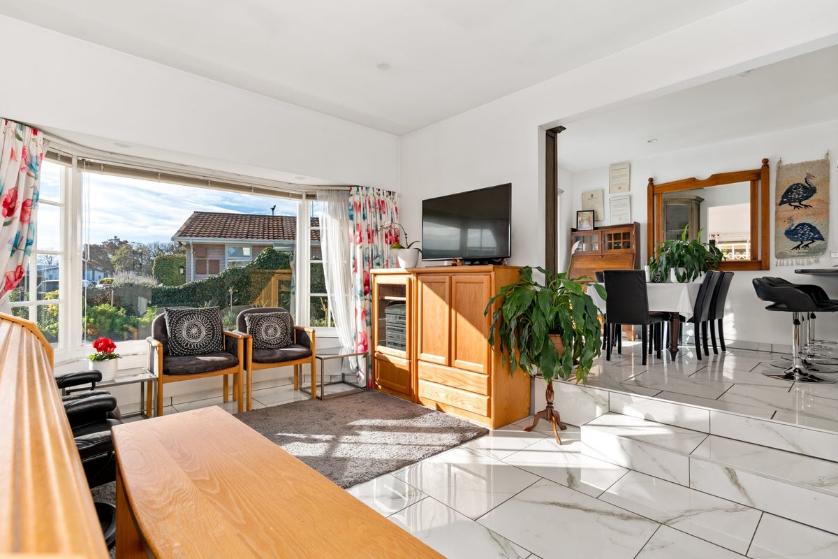 17 Kinver Place, Spreydon, Christchurch - Carousel 2