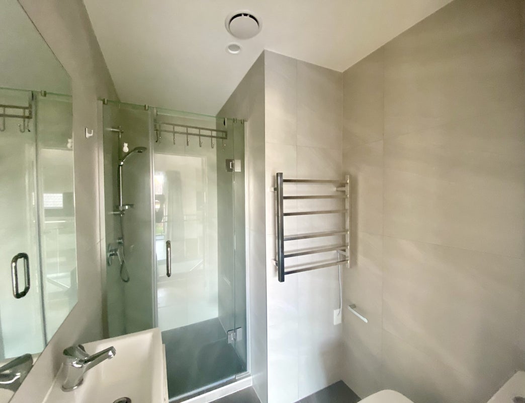 26A Holland Avenue, Point England, Auckland - Carousel 14