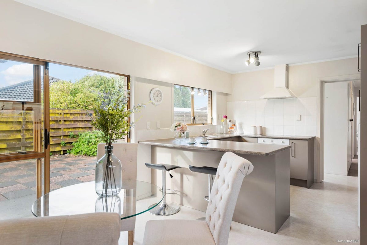 4/199 St George Street, Papatoetoe, Auckland - Carousel 2