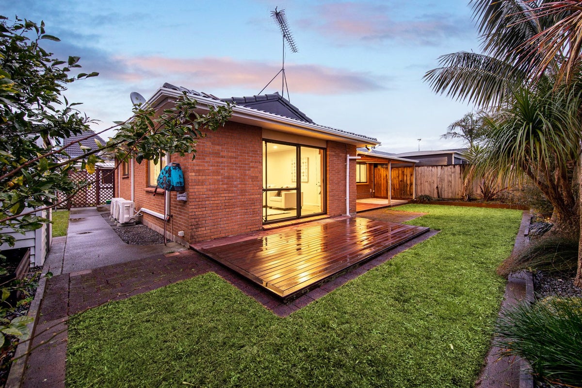 3/96 Celtic Crescent, Ellerslie, Auckland - Carousel 2