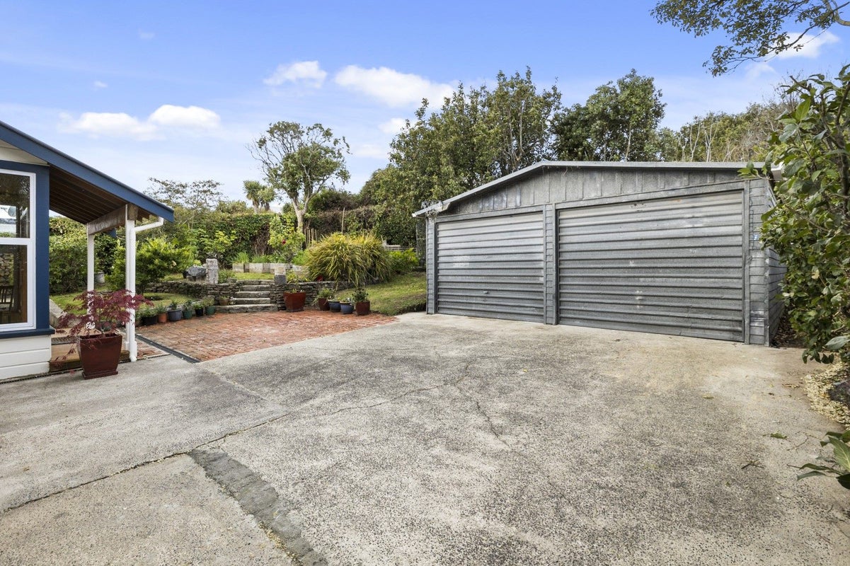 34 Merchiston Street, Andersons Bay, Dunedin - Carousel 24