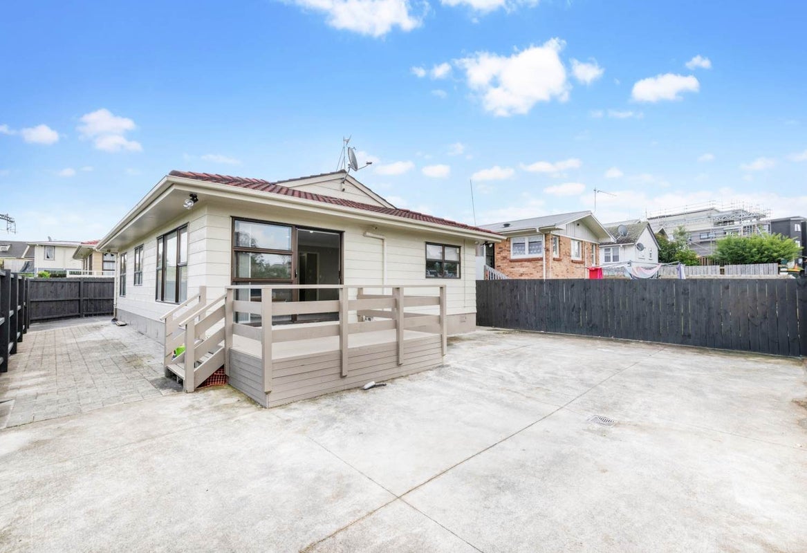 1/40 Swaffield Road, Papatoetoe, Auckland - Carousel 2