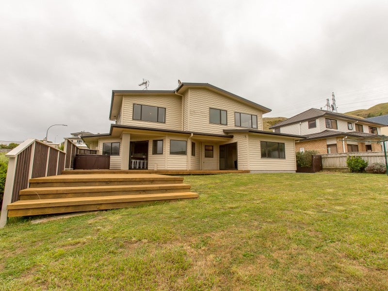 15 Neston Grove, Churton Park, Wellington - Carousel 24