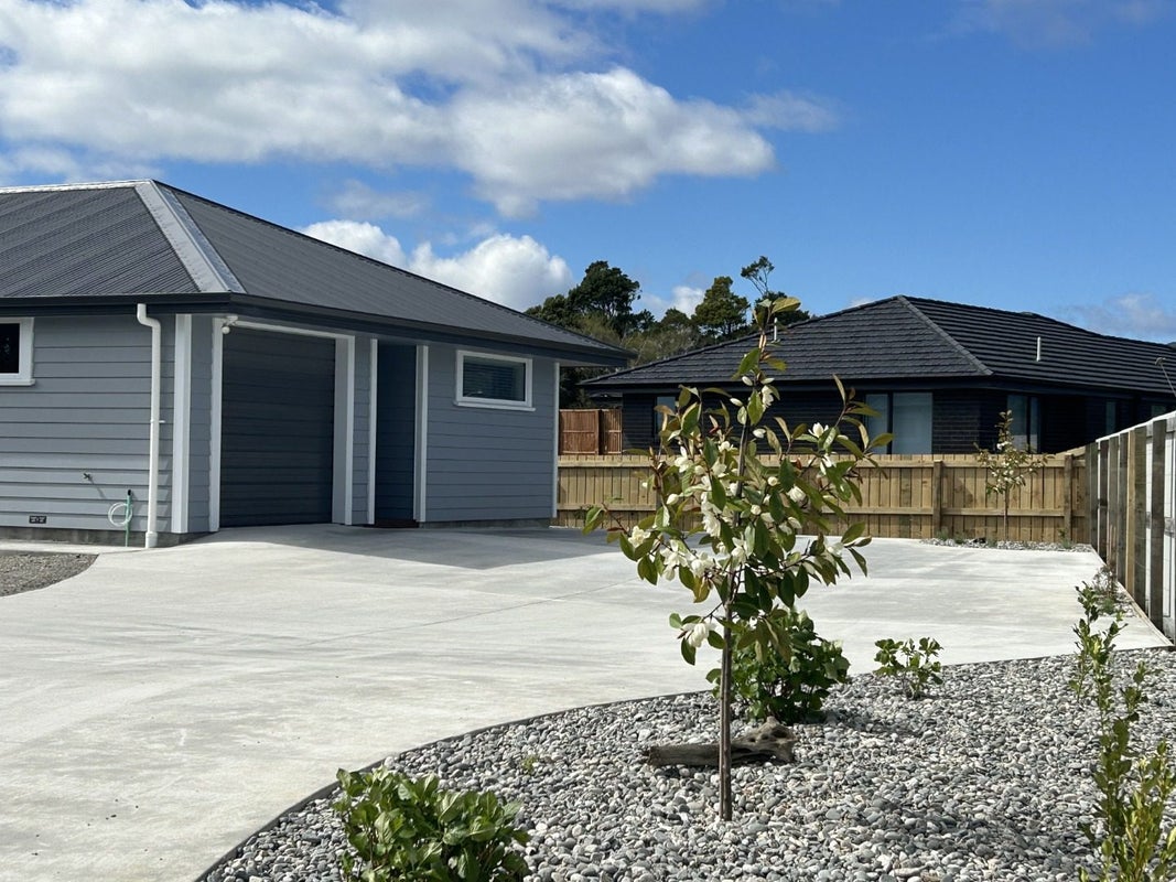 27 Kawatiri Place, Westport, Westport - Carousel 2