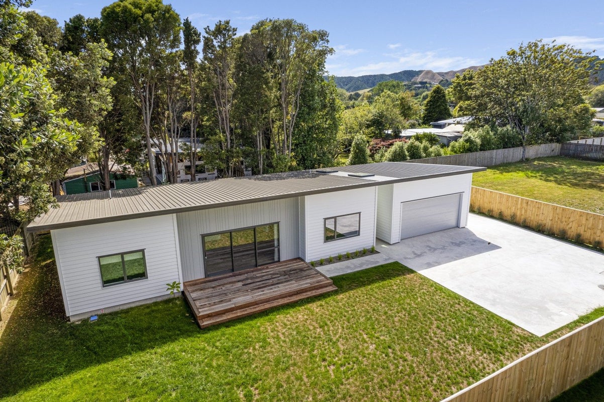 9 Ropata Te Ao Way, OTAKI - Carousel 2