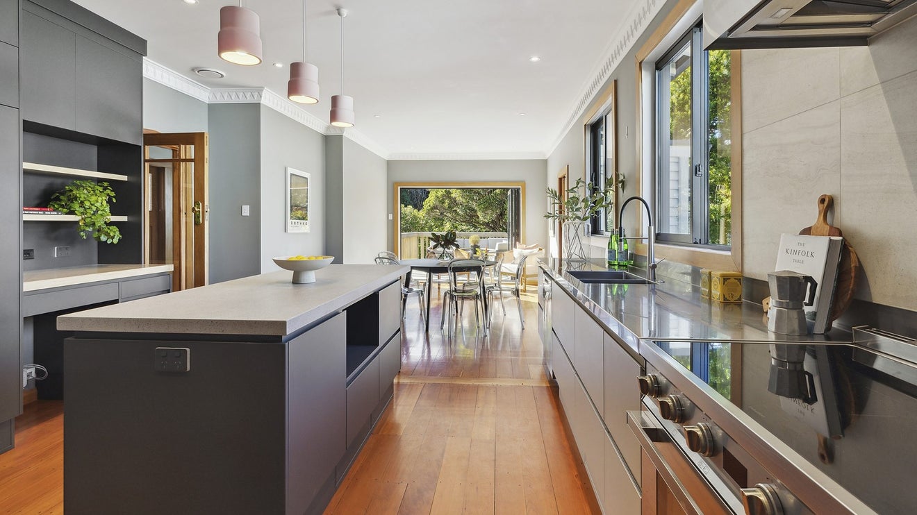 99 Campbell Street, Karori, Wellington - Carousel 1