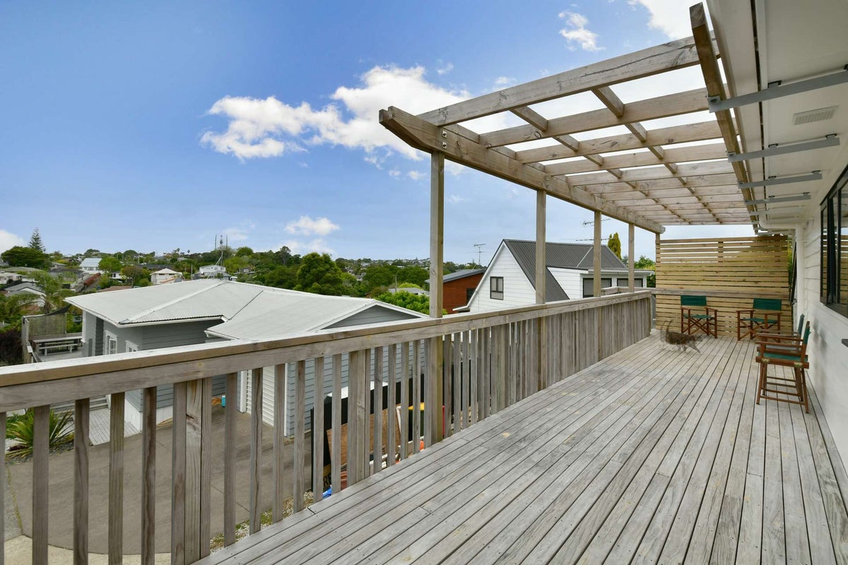 6 Sundown Avenue, Manly, Whangaparaoa - Carousel 1