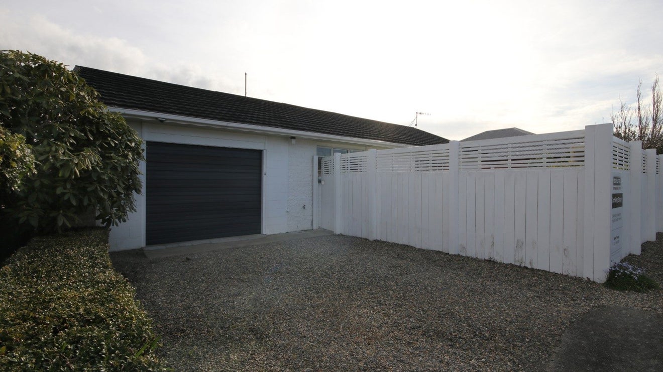 38A Antrim Street, Windsor, Invercargill - Carousel 17
