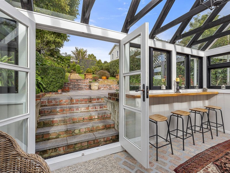 27 Braithwaite Street, Karori, Wellington - Carousel 1
