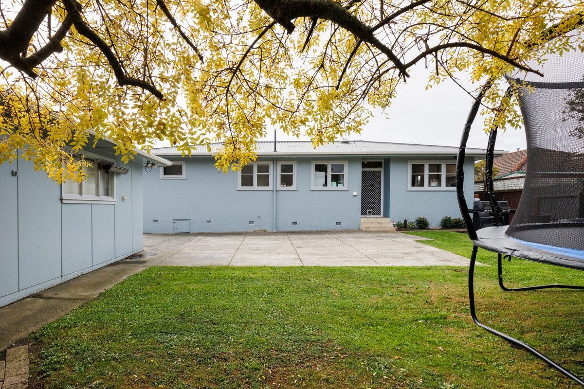 3 Wincanton Place, Awapuni, Palmerston North - Carousel 22