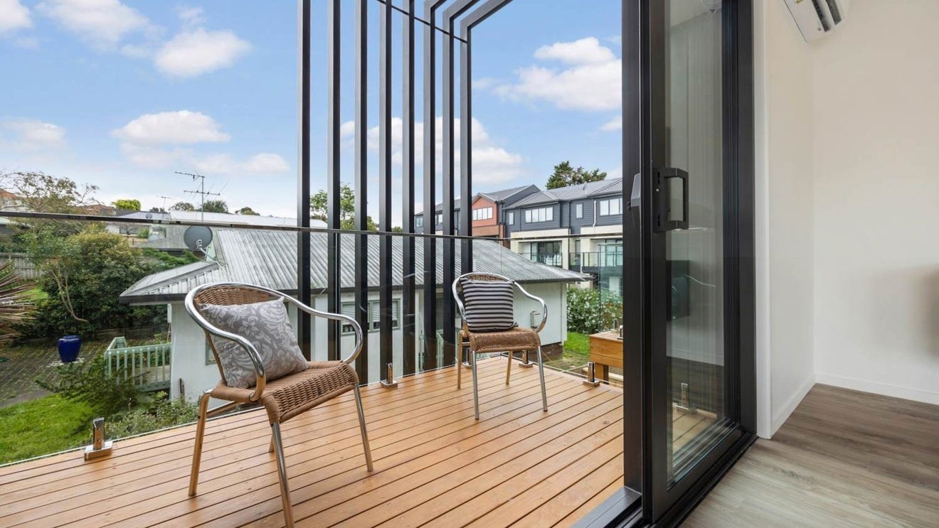 4/53 Aranui Road, Mount Wellington, Auckland - Carousel 1