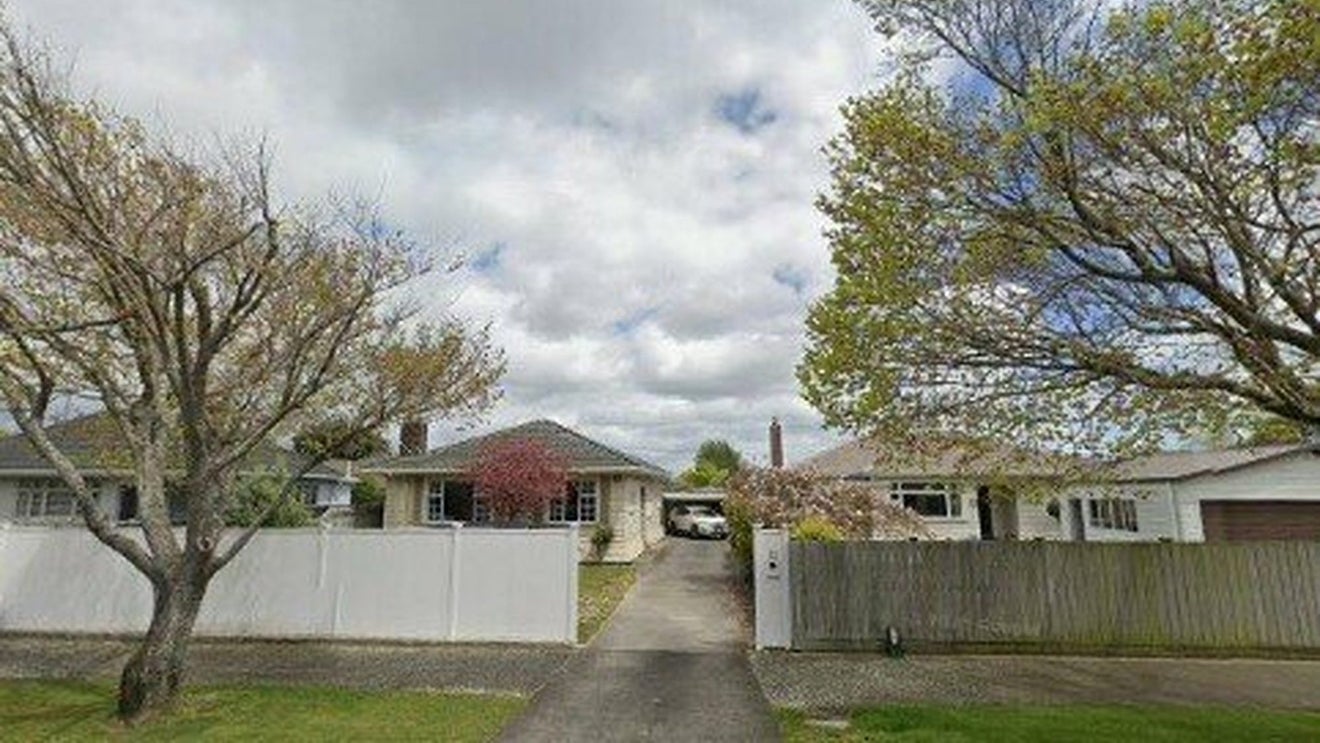 33 Karina Terrace, Roslyn, Palmerston North - Carousel 1