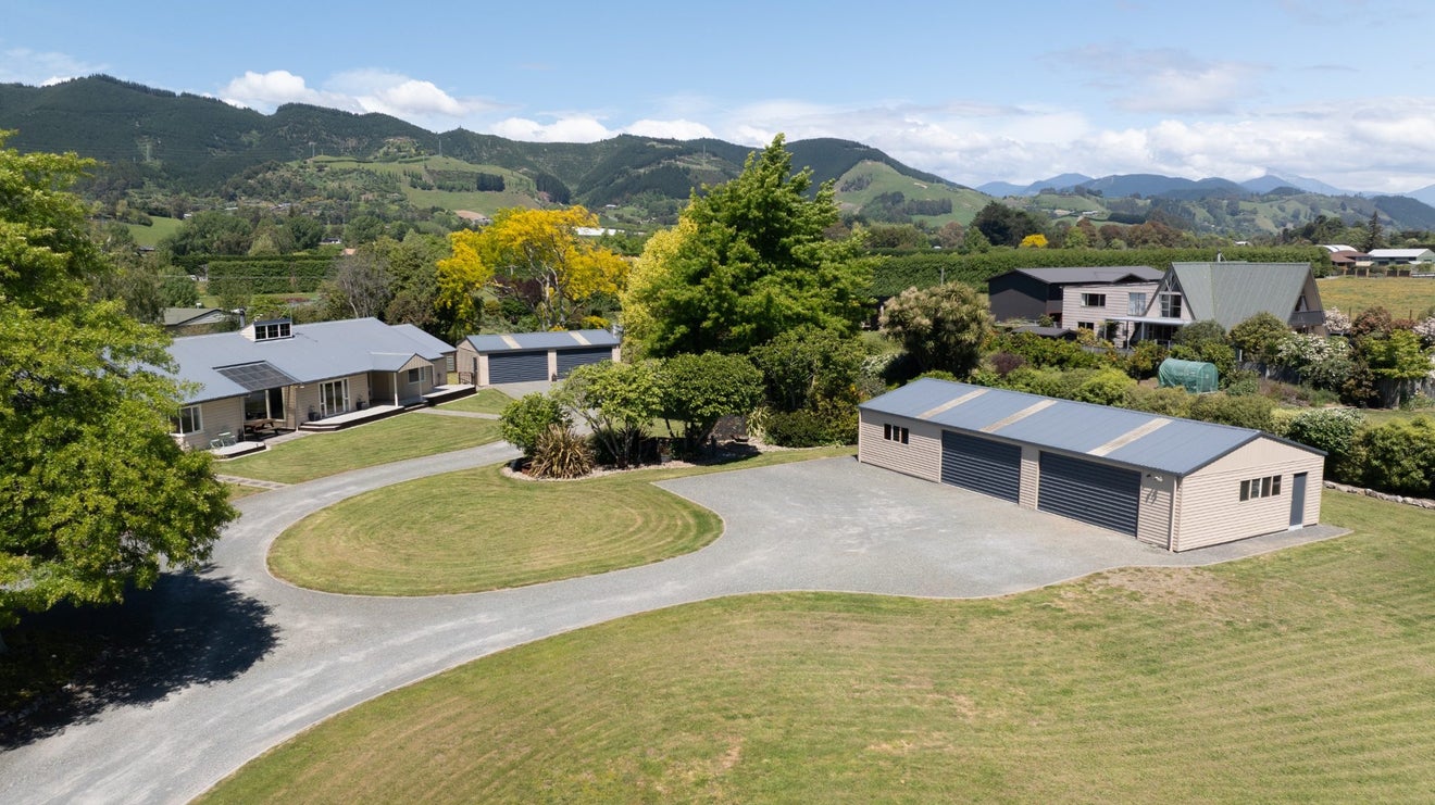 111 Main Road, Hope, Richmond - Carousel 1