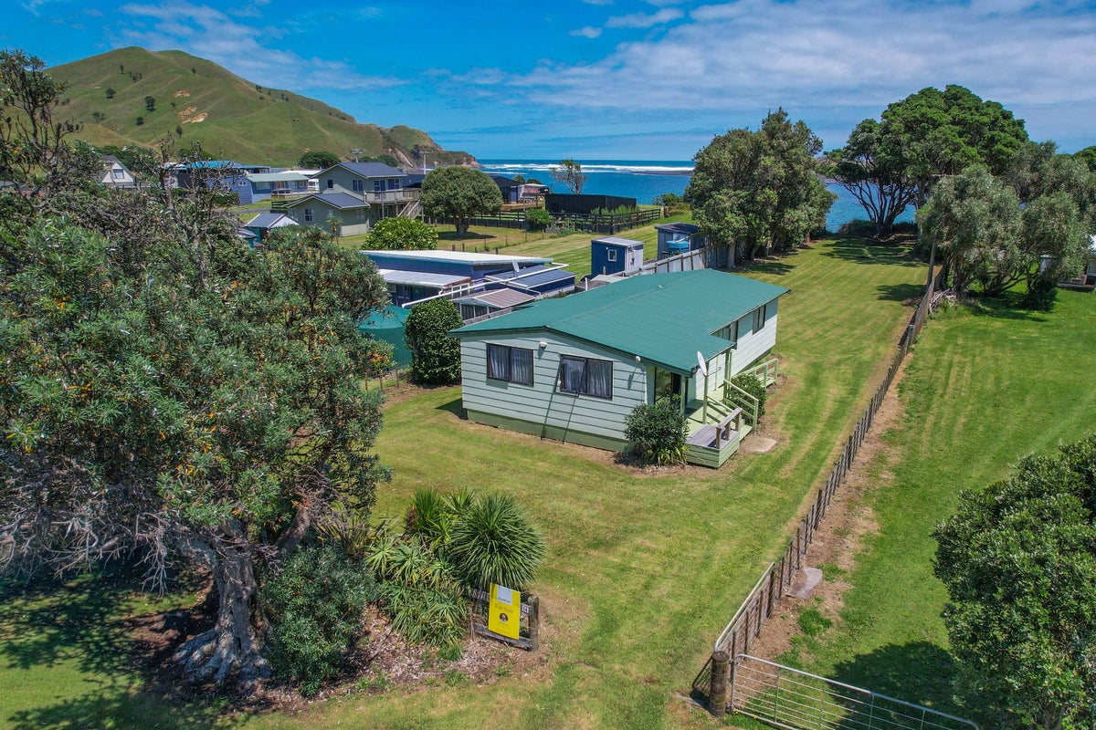 14 Rauparaha Street, Marokopa, Piopio - Carousel 1