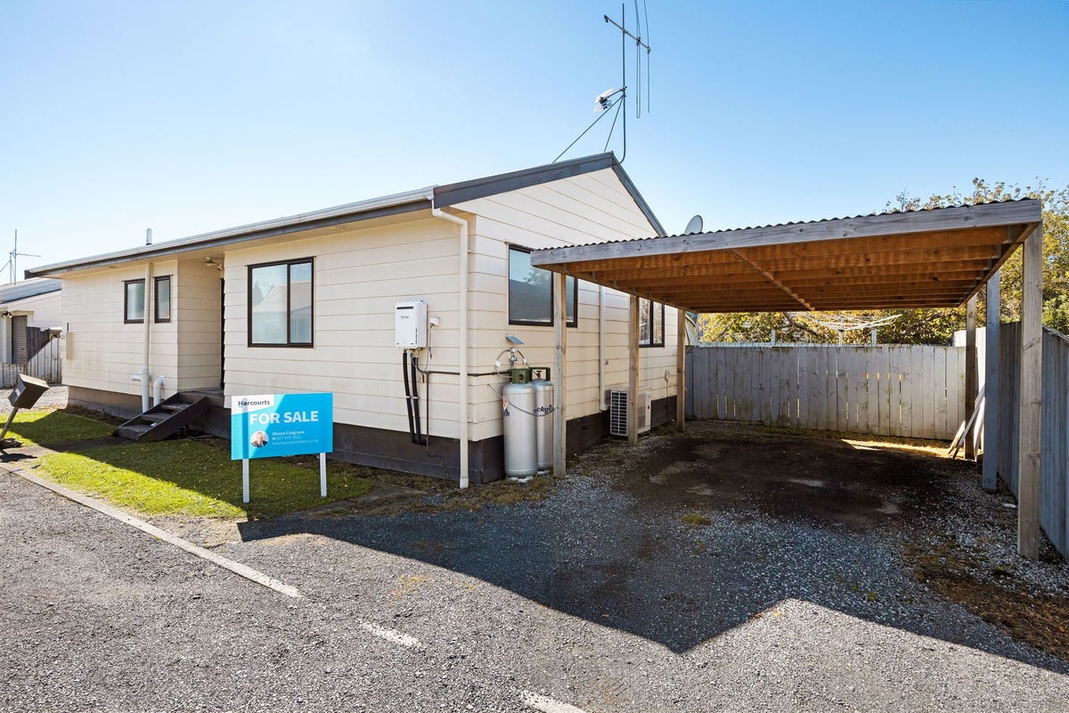 10C Breckons Avenue, Nawton, Hamilton - Carousel 12