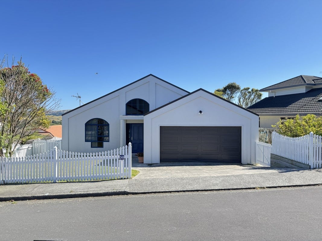 36 Kentwood Drive, Woodridge, Wellington - Carousel 1