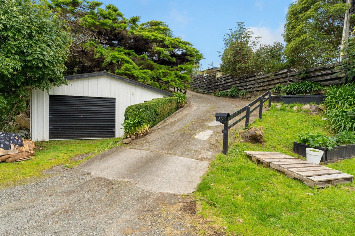 53 Otaihanga Road, Otaihanga, Paraparaumu - Carousel 2