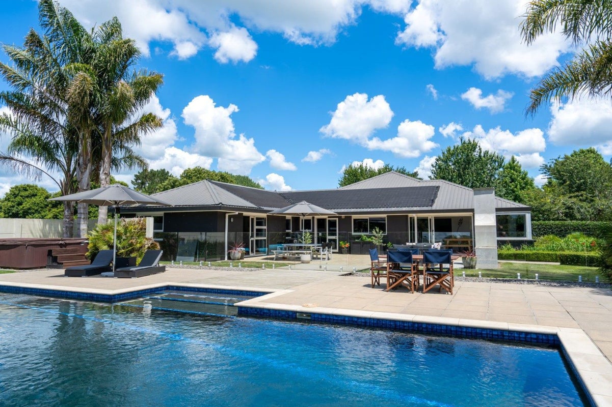 40 Woodside Road, Matangi, Hamilton - Carousel 2