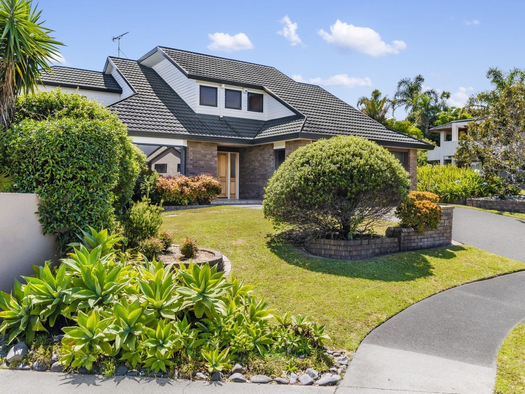 31 Gilberd Place, Torbay, Auckland - Carousel 1