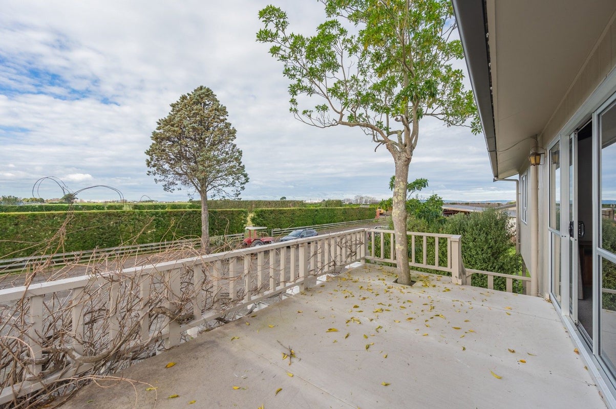 35 Awatoto Road, Meeanee, Napier - Carousel 33
