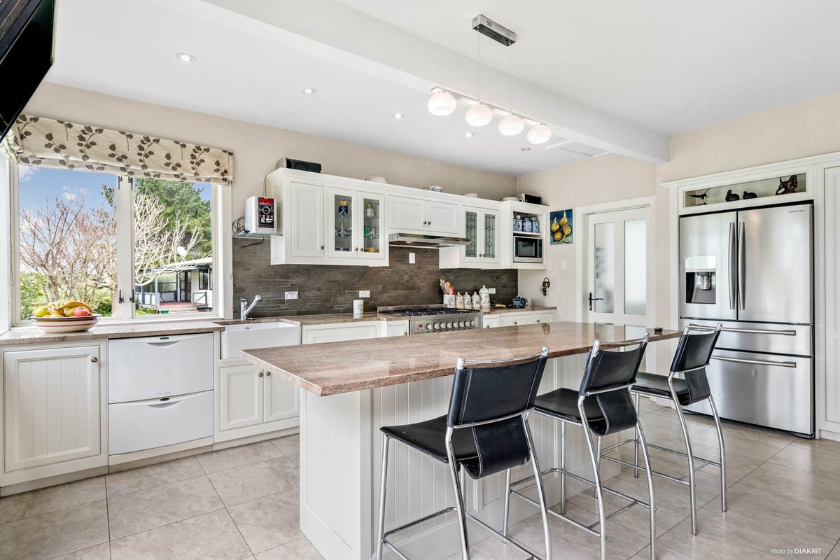 425 Waiau Pa Road, Waiau Pa, Pukekohe - Carousel 2