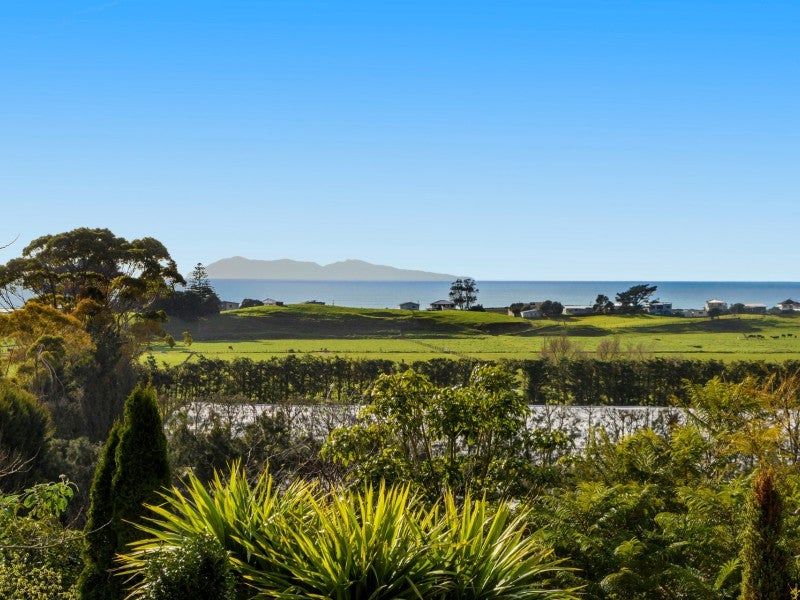 118 Capamagian Drive, Athenree, Katikati - Carousel 25