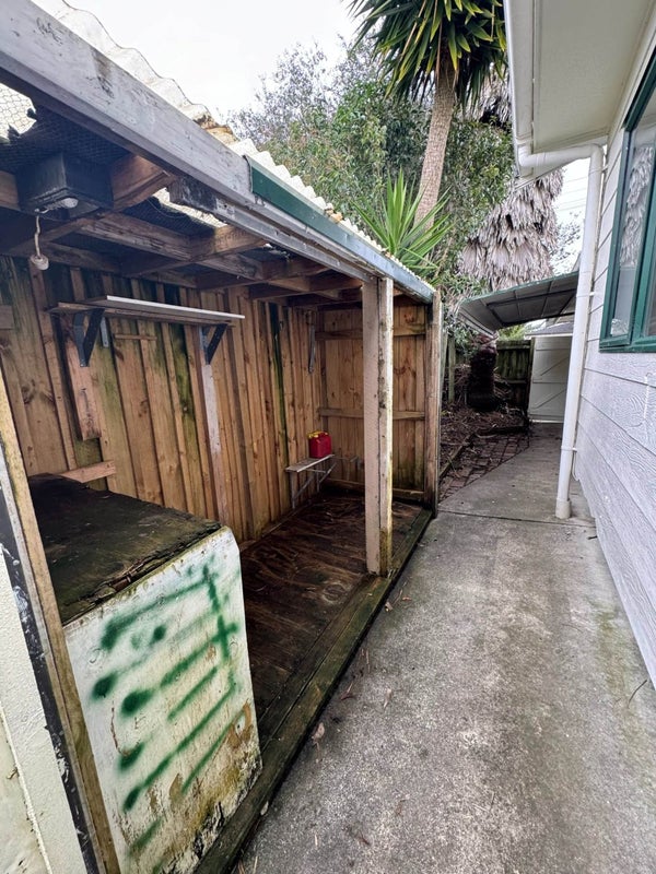 3A Mawney Road, Henderson, Auckland - Carousel 17