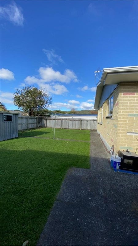 14 Perry Street, Heretaunga, Upper Hutt - Carousel 2