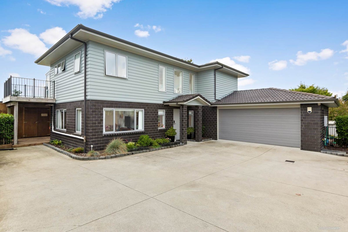 91A Sandspit Road, Waiuku, Waiuku - Carousel 1