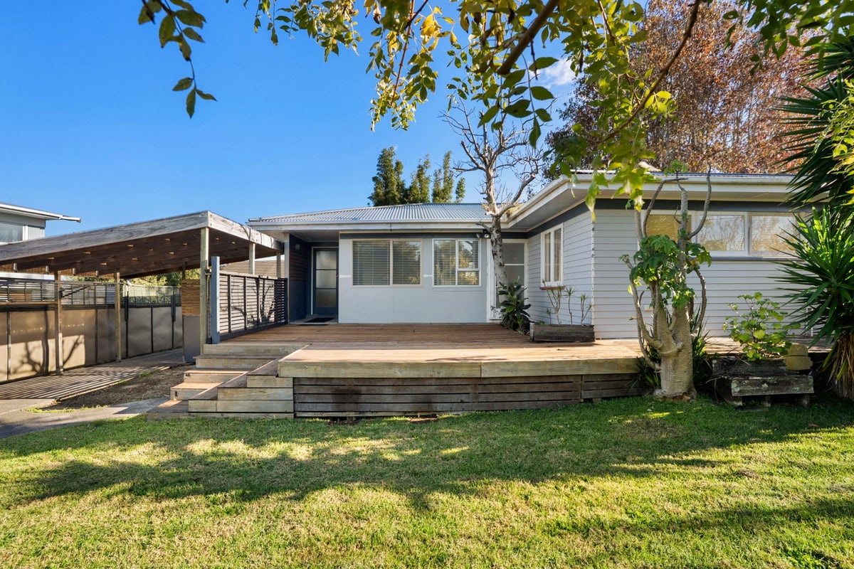 34 Sunnybrae Road, Hillcrest, Auckland - Carousel 2