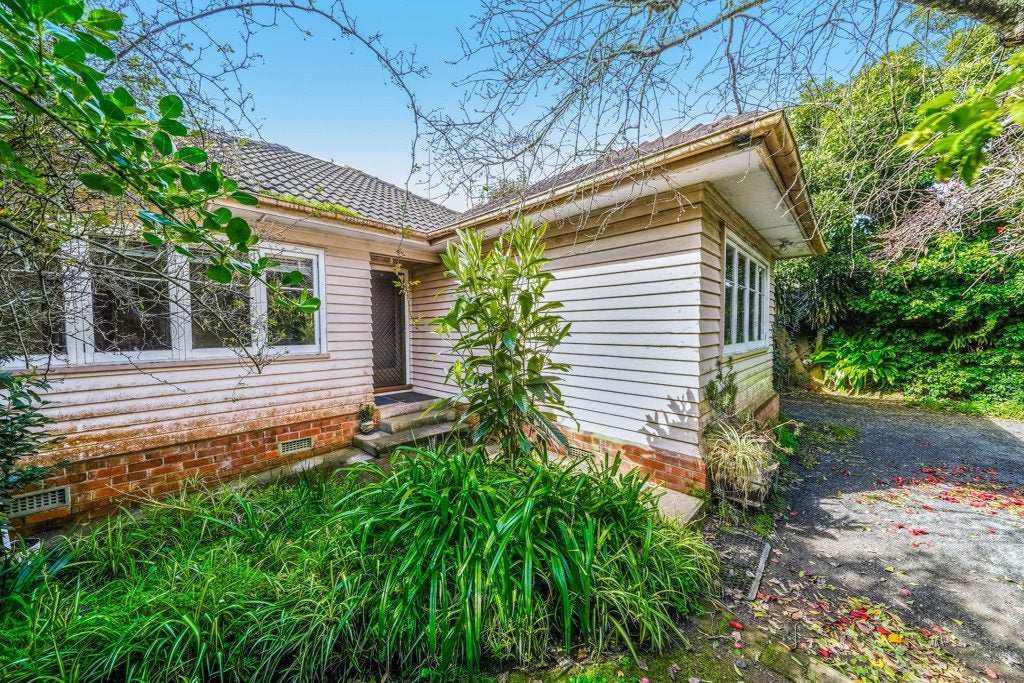 21 Vine Street, Mangere East, Manukau City, Auckland - Carousel 1