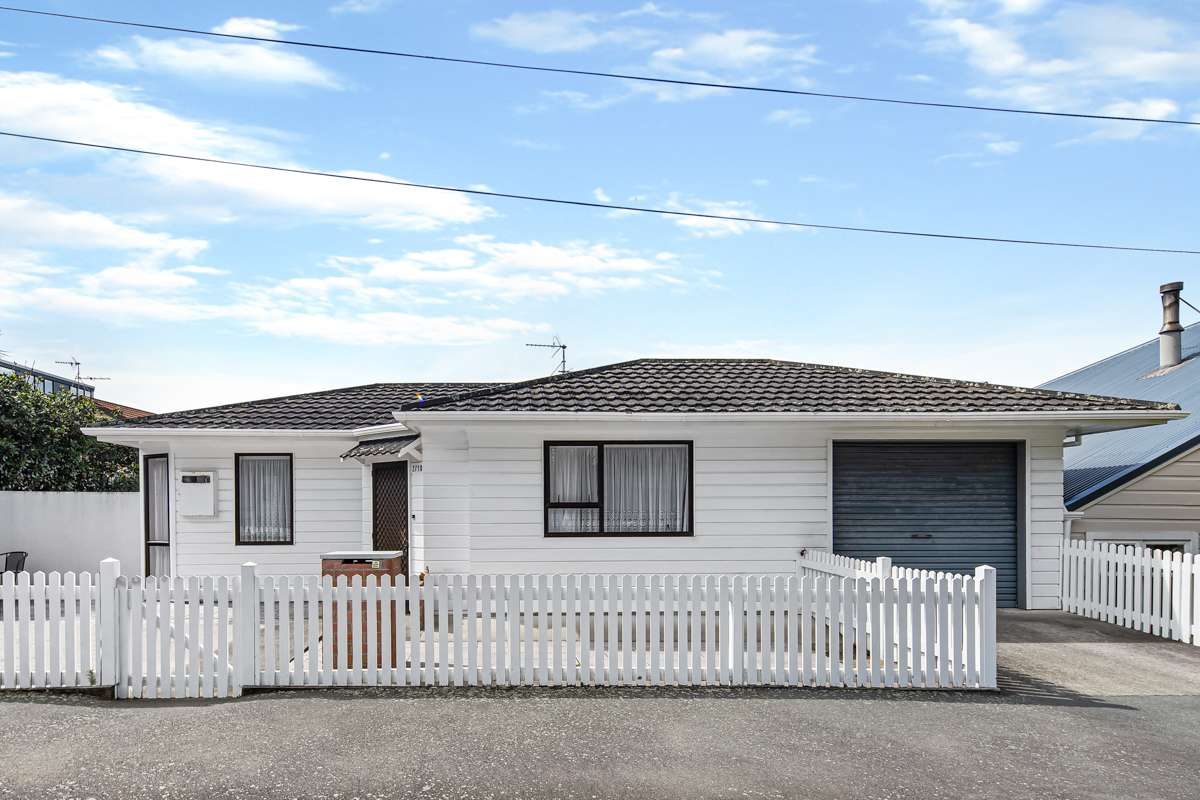 2/10 Upper Bourke Street, Kilbirnie, Wellington - Carousel 1
