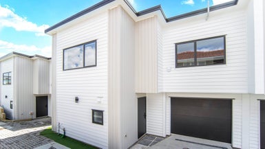 39 Whitmore Road, Mount Roskill, Auckland - Carousel 1