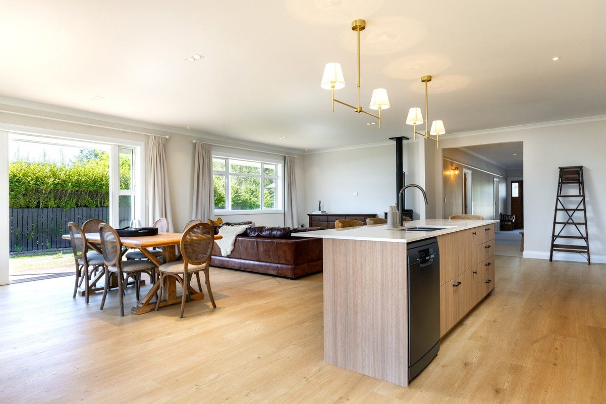 39 Adams Lane, Springlands, Blenheim - Carousel 2