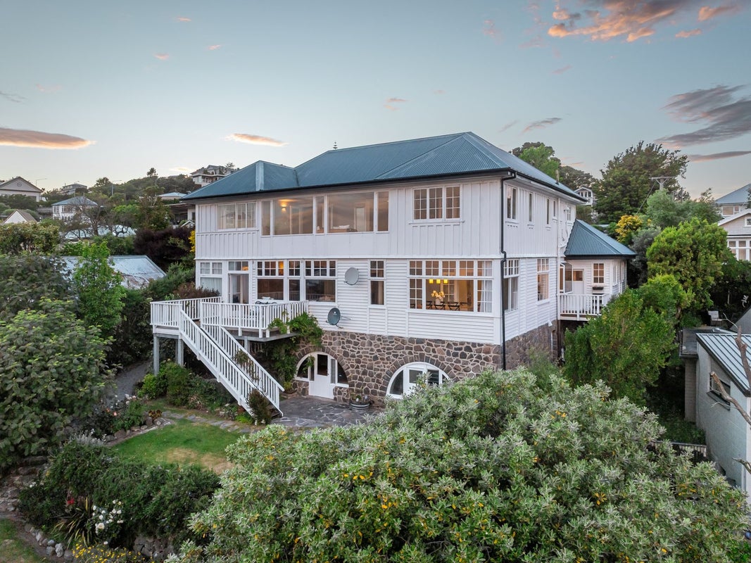 117 Hackthorne Road, Cashmere, Christchurch - Carousel 1