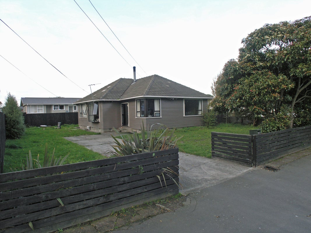 71 Marlow Road, Aranui, Christchurch - Carousel 1