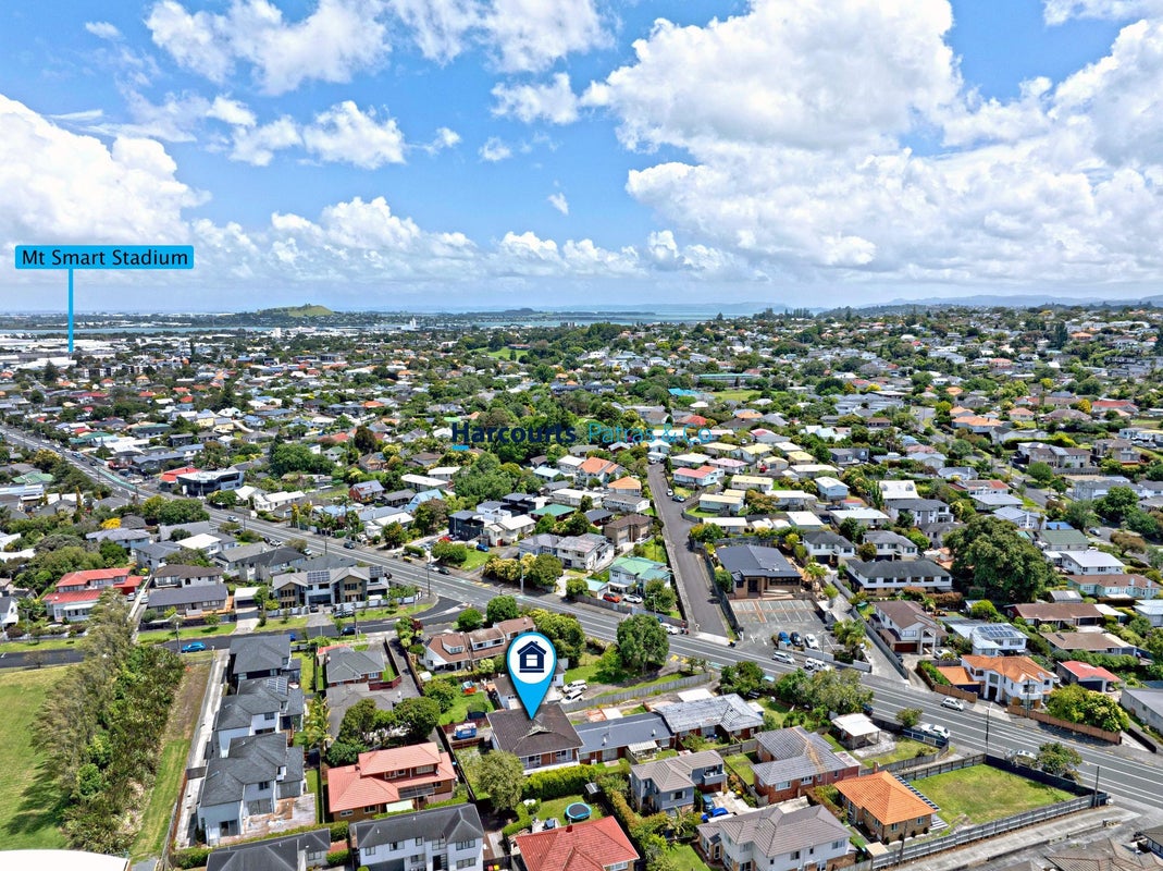 5/32 Rockfield Road, Penrose, Auckland - Carousel 36
