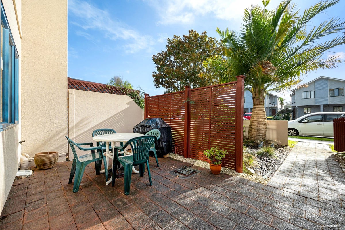 2/9 John Jennings Drive, Oteha, Auckland - Carousel 20