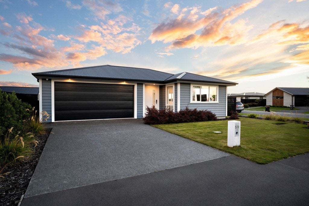 50 Skibbereen Drive, Halswell, Christchurch - Carousel 1
