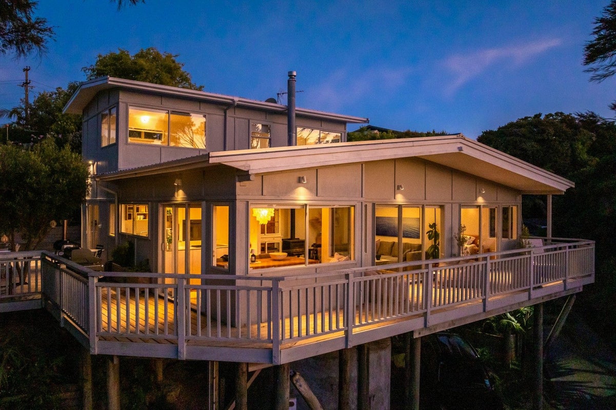 96 Trig Hill Road, Onetangi, Waiheke Island - Carousel 1