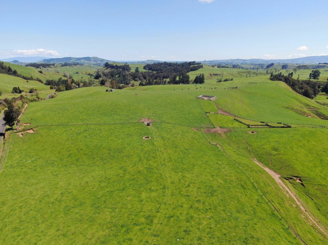 128 Ngaroma Road, Wharepuhunga, Te Awamutu - Carousel 1