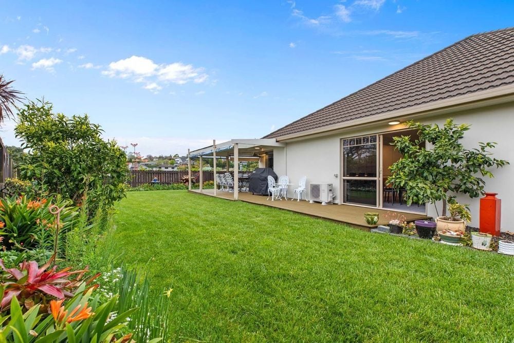 20 Highgrove Place, Bethlehem, Tauranga - Carousel 2