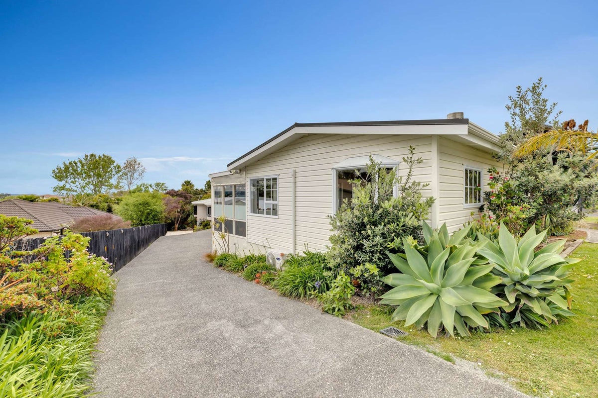 36 Tiri Road, Manly, Whangaparaoa - Carousel 2